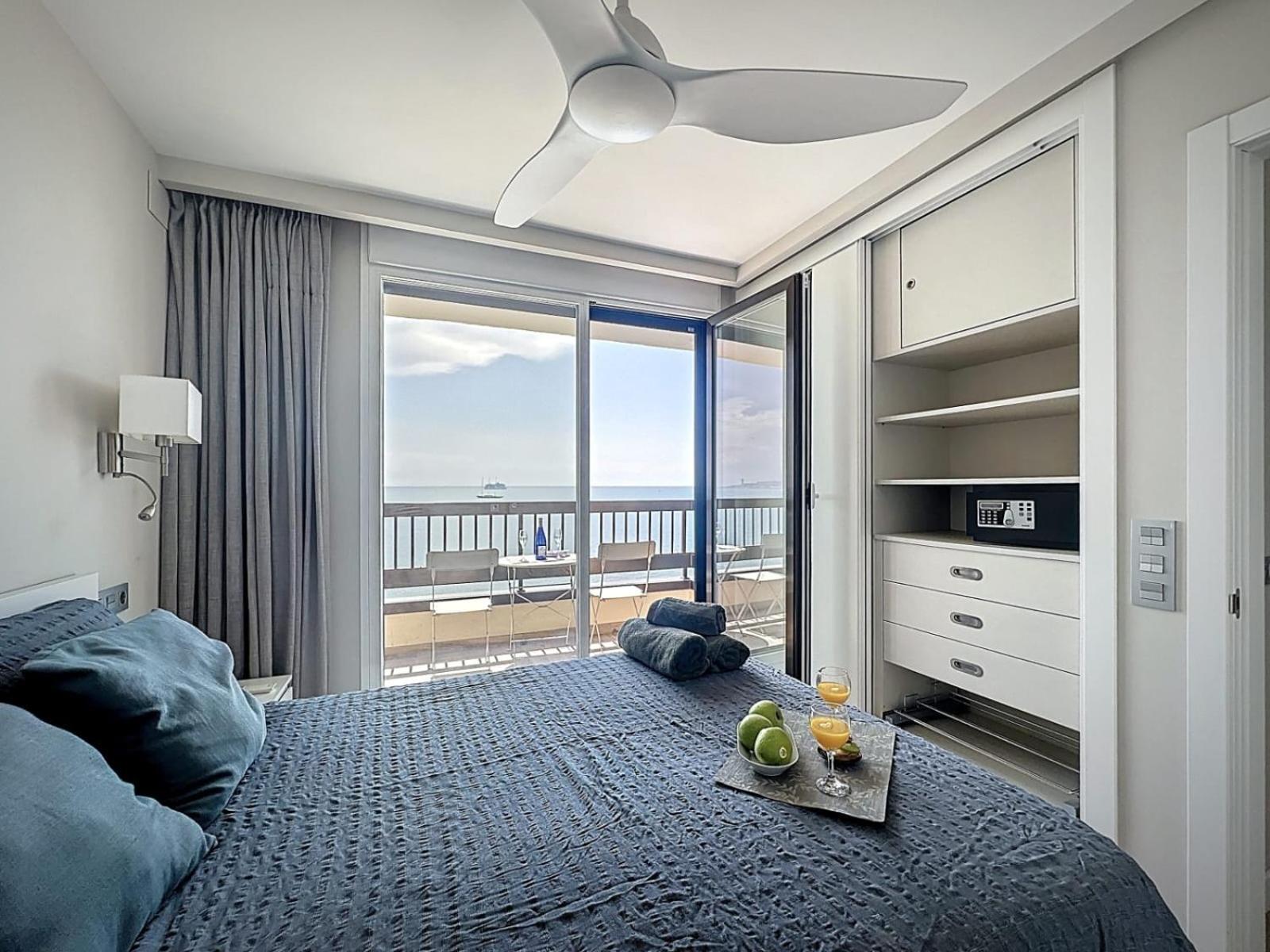Espectaculares Vistas Al Mar Playa Malagueta Appartement Málaga Buitenkant foto