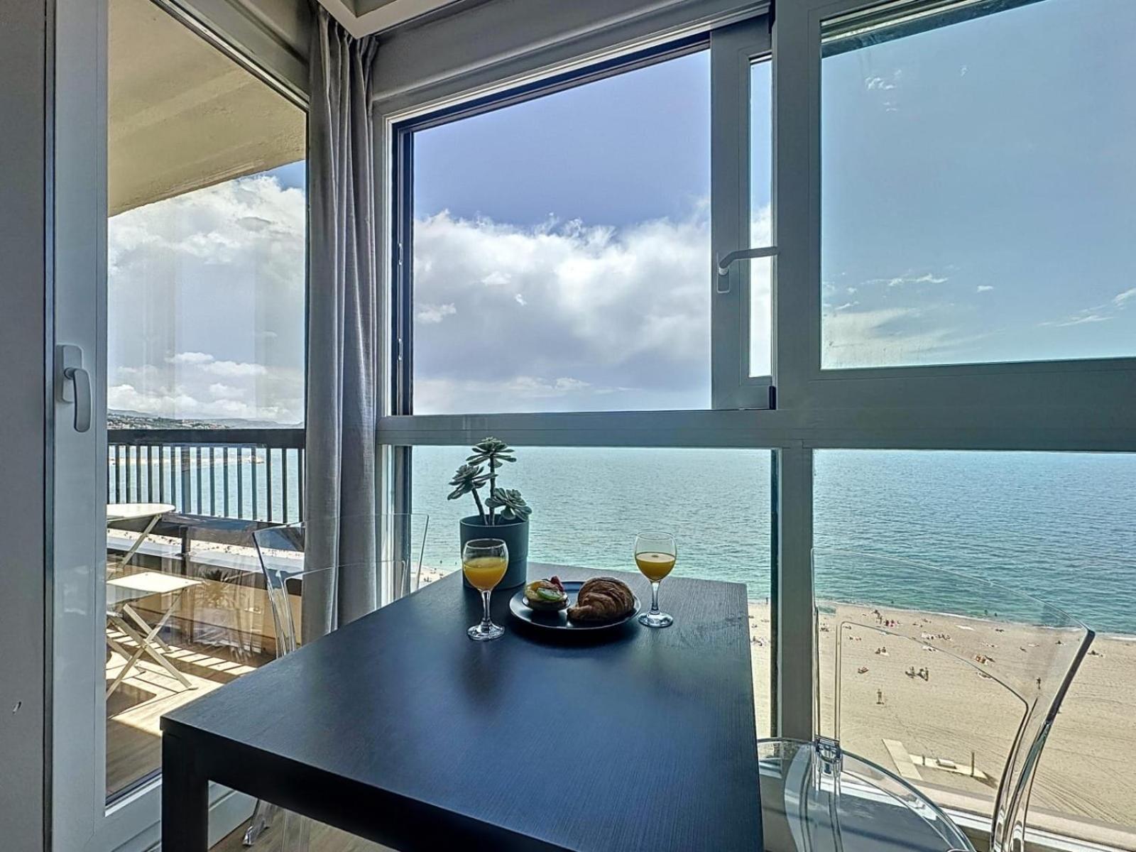 Espectaculares Vistas Al Mar Playa Malagueta Appartement Málaga Buitenkant foto